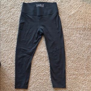 Outdoor Voices Capri Leggings